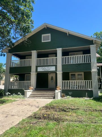 502 W. Parks Avenue, Waxahachie, TX 75165