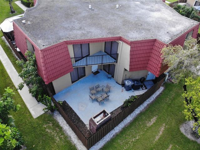 23048 Oxford Place, Boca Raton, FL 33433