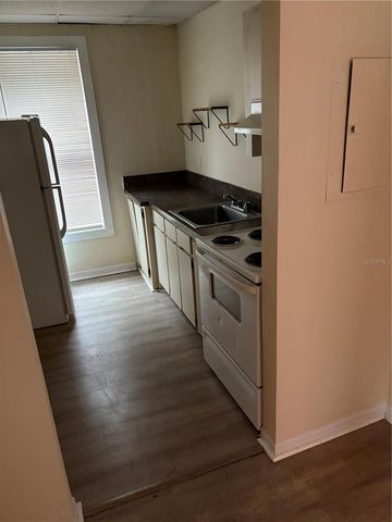 111 S NEWPORT AVENUE 6, Tampa, FL 33606