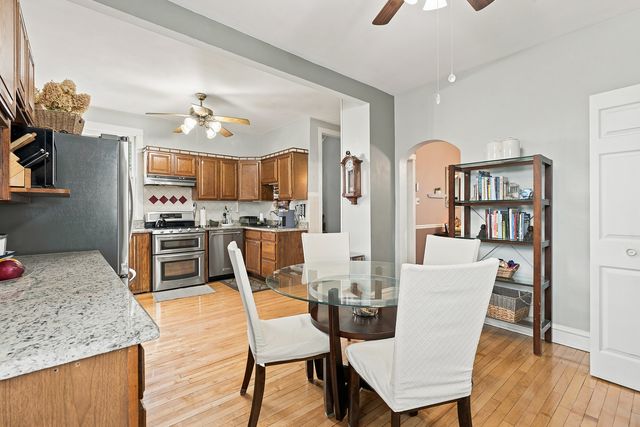 4028 N Parkside Avenue, Chicago, IL 60634
