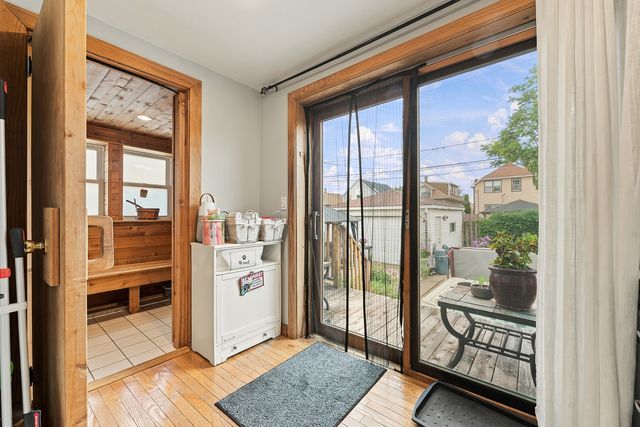 4028 N Parkside Avenue, Chicago, IL 60634