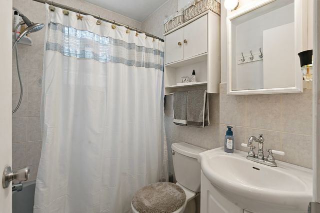 4028 N Parkside Avenue, Chicago, IL 60634