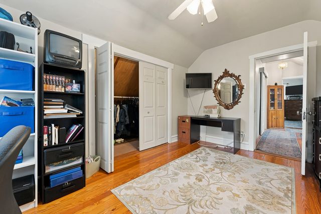 4028 N Parkside Avenue, Chicago, IL 60634