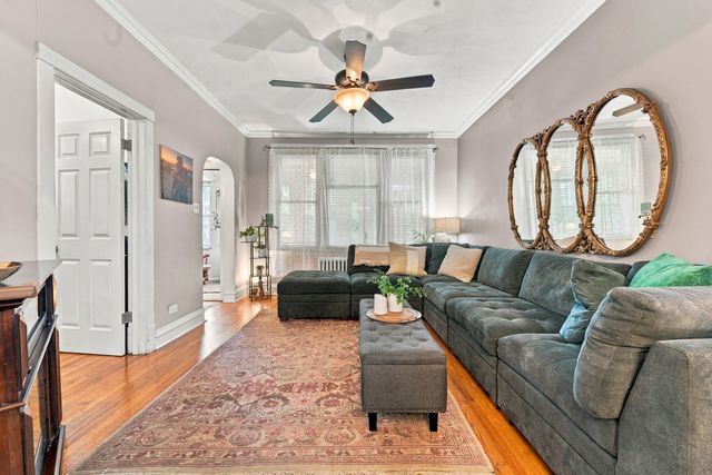 4028 N Parkside Avenue, Chicago, IL 60634