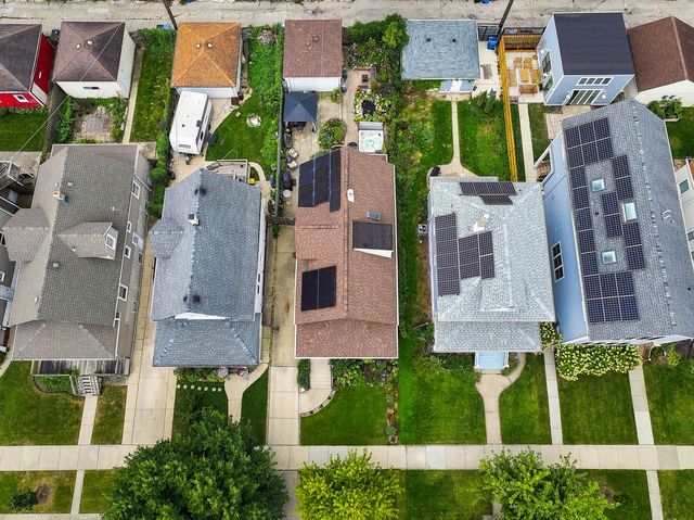 4028 N Parkside Avenue, Chicago, IL 60634