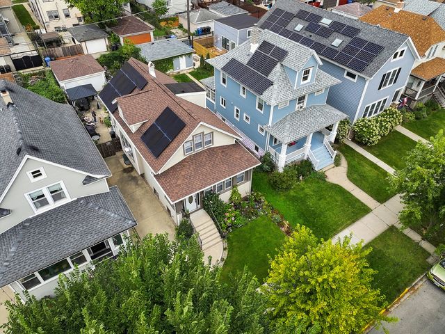 4028 N Parkside Avenue, Chicago, IL 60634