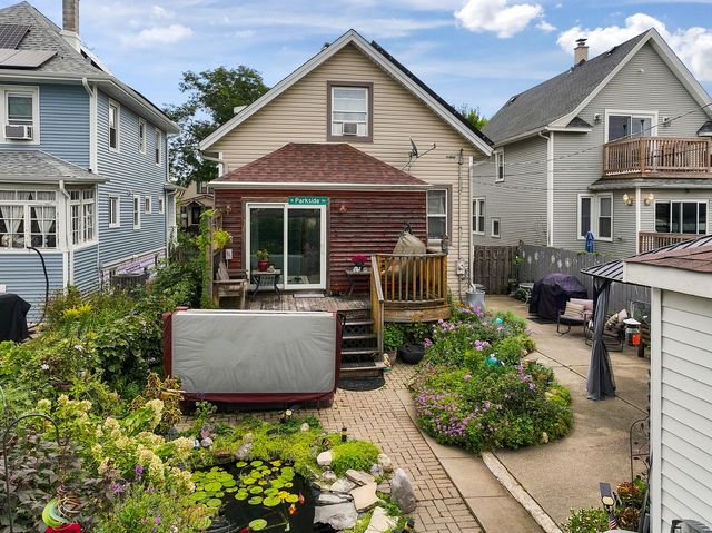 4028 N Parkside Avenue, Chicago, IL 60634