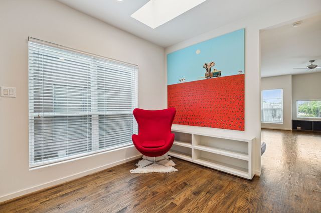 2913 Reagan Street, Dallas, TX 75219