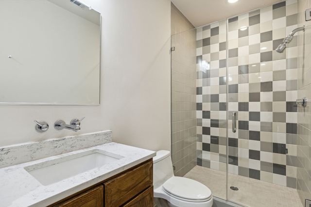 2913 Reagan Street, Dallas, TX 75219