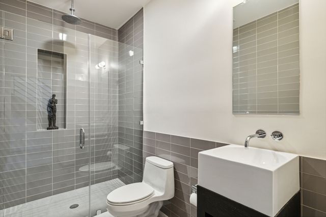 2913 Reagan Street, Dallas, TX 75219