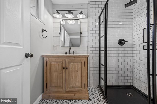 2211 NEW ALBANY RD, Cinnaminson, NJ 08077