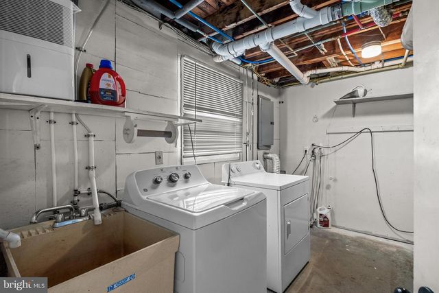 2211 NEW ALBANY RD, Cinnaminson, NJ 08077