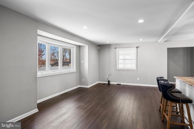 2211 NEW ALBANY RD, Cinnaminson, NJ 08077