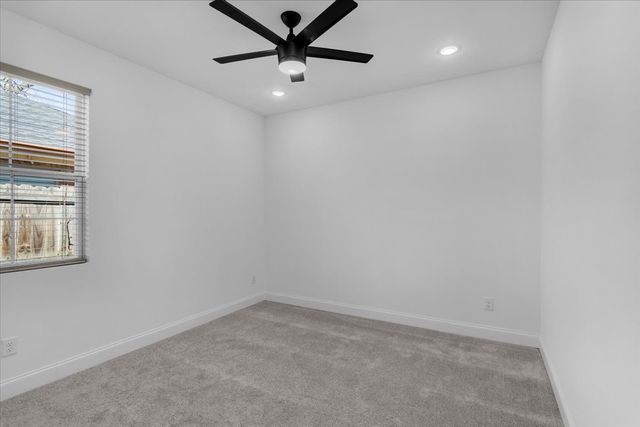 1323 S Montgomery, Sherman, TX 75090
