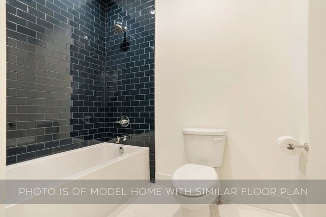 739 N Twyckenham Drive, South Bend, IN 46617