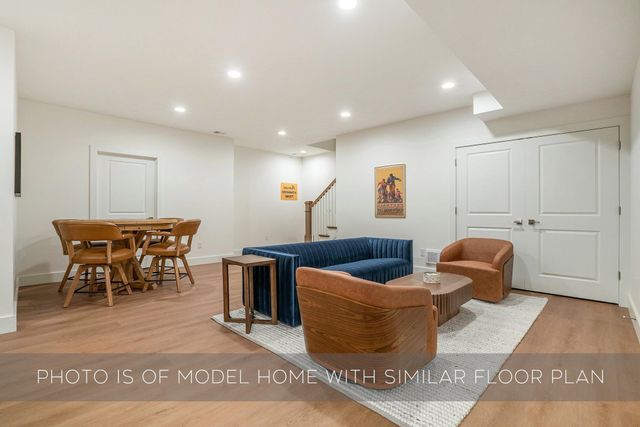 739 N Twyckenham Drive, South Bend, IN 46617