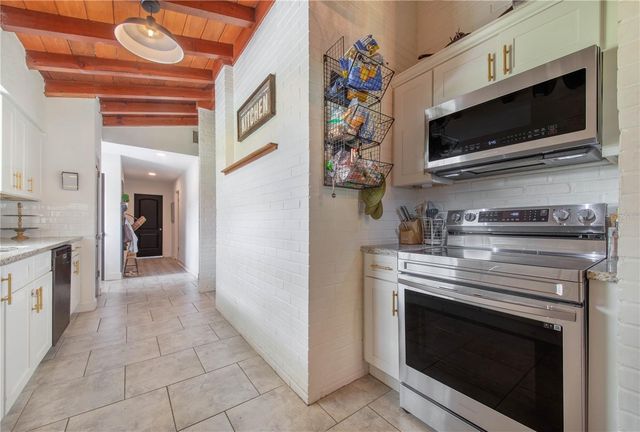 775 S BUENA VISTA DRIVE, Lake Alfred, FL 33850