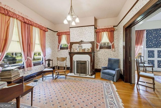 121 W Candler Street, Winder, GA 30680