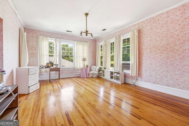 121 W Candler Street, Winder, GA 30680