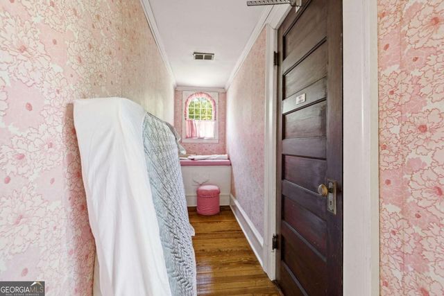 121 W Candler Street, Winder, GA 30680