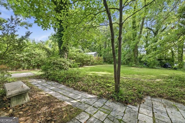 121 W Candler Street, Winder, GA 30680