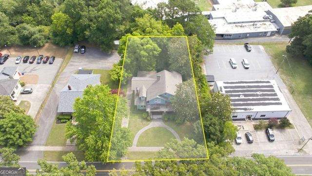 121 W Candler Street, Winder, GA 30680