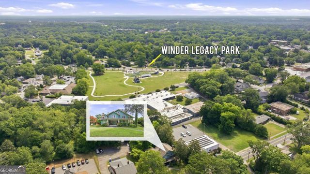 121 W Candler Street, Winder, GA 30680