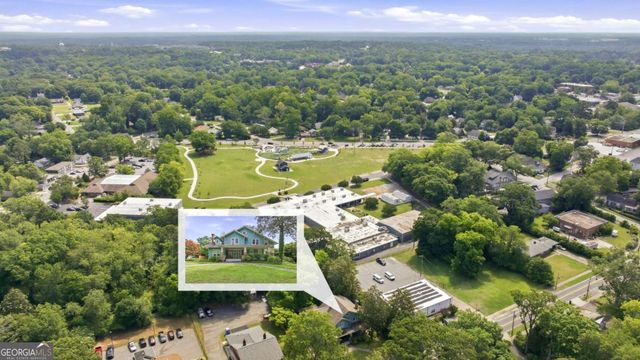 121 W Candler Street, Winder, GA 30680