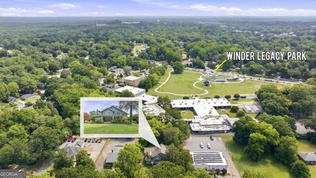 121 W Candler Street, Winder, GA 30680