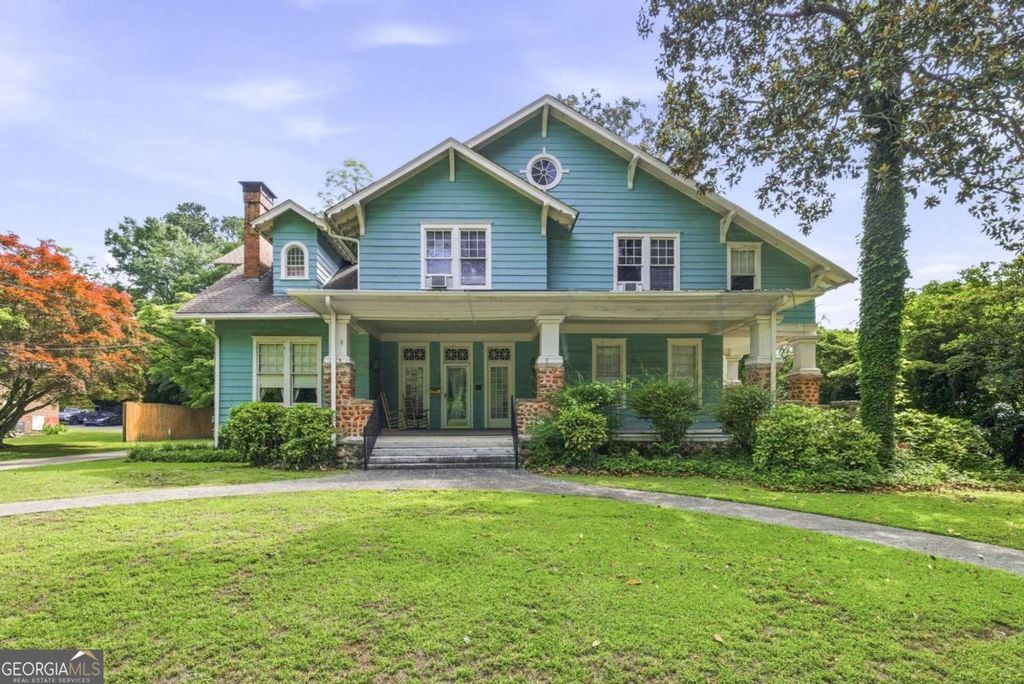 121 W Candler Street, Winder, GA 30680