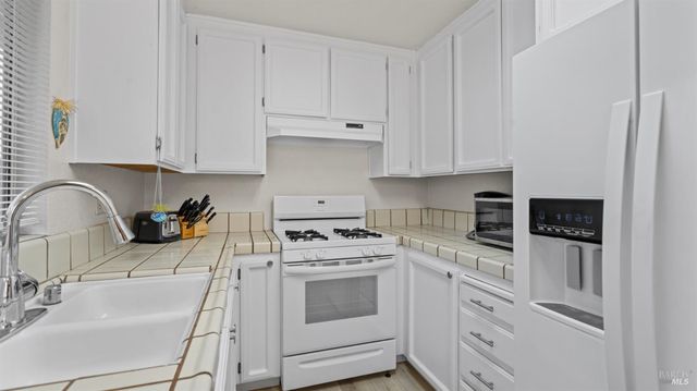 108 American Way, Vacaville, CA 95687