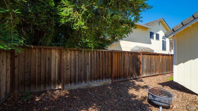 108 American Way, Vacaville, CA 95687