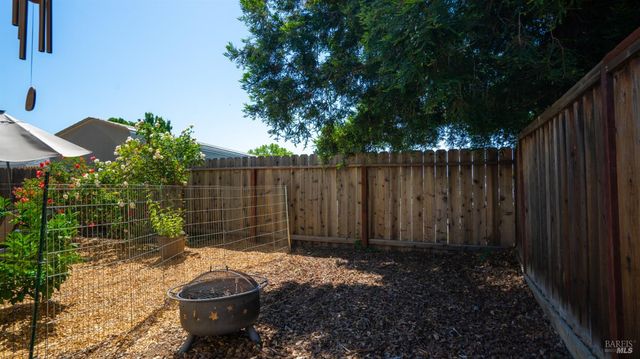 108 American Way, Vacaville, CA 95687