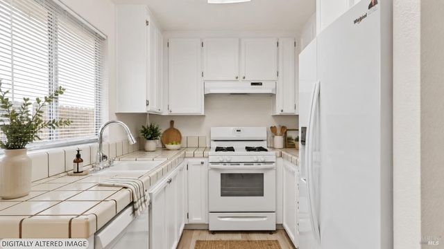 108 American Way, Vacaville, CA 95687