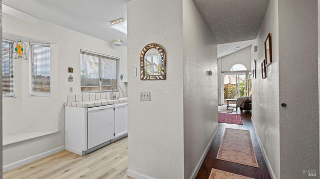 108 American Way, Vacaville, CA 95687