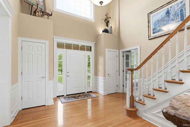 10210 Snowy Owl Lane, Roanoke, IN 46783