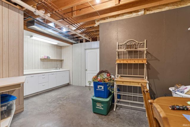 10210 Snowy Owl Lane, Roanoke, IN 46783