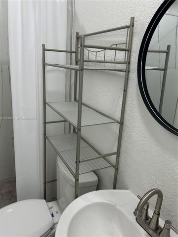 1631 NW 29th Ave 2, Miami, FL 33125