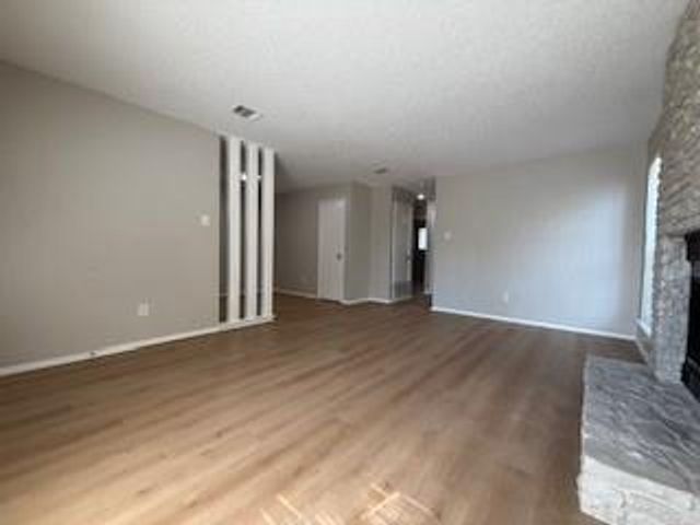 2202 Donahue LN A, Austin, TX 78744