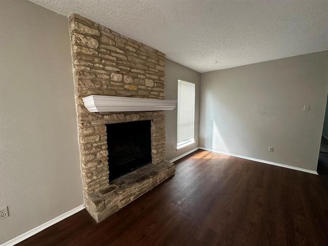 2202 Donahue LN A, Austin, TX 78744