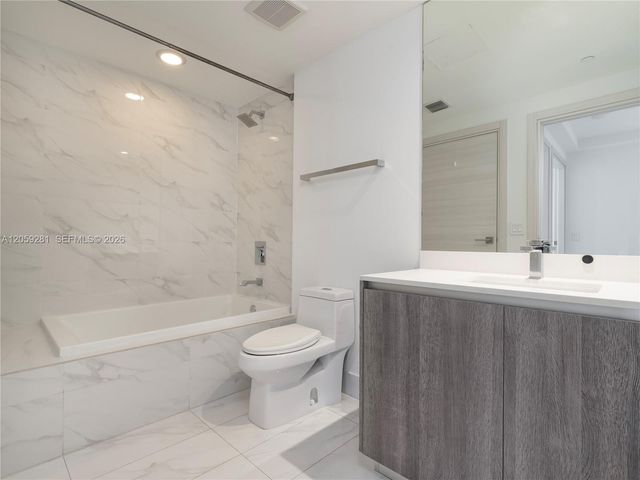 801 S Miami Avenue 4709, Miami, FL 33130