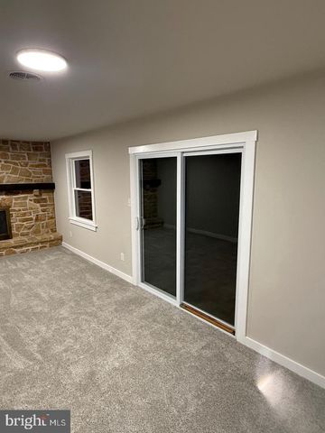 6580 FAIRWAY DRIVE WEST, Fayetteville, PA 17222