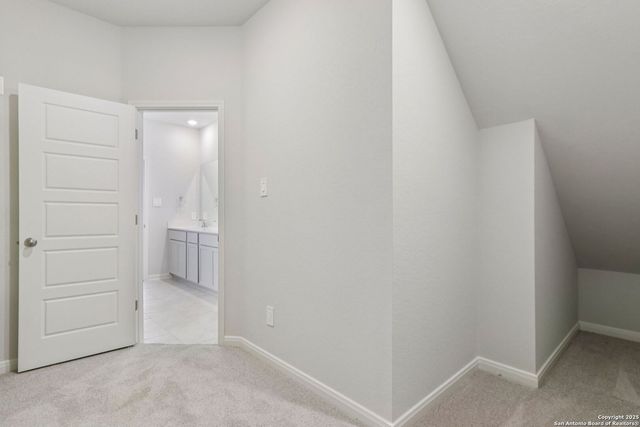 819 Shatterhand Blvd, San Antonio, TX 78260