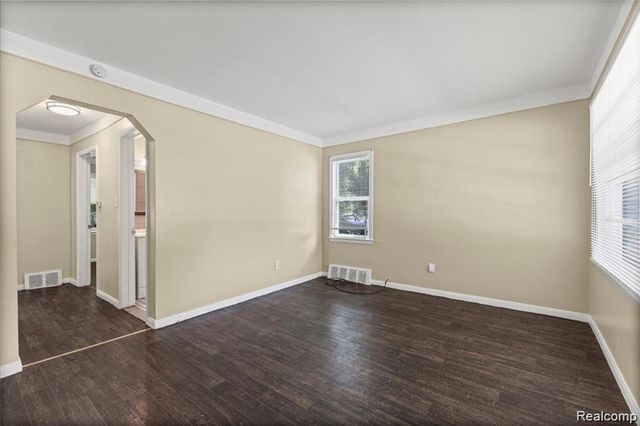 20550 Tireman Street, Detroit, MI 48228