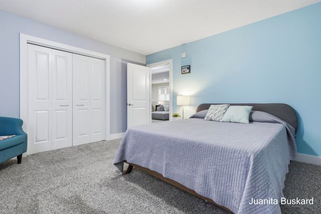 5211 Virginia Lane SW, Wyoming, MI 49418