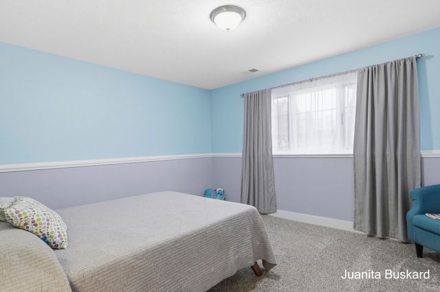 5211 Virginia Lane SW, Wyoming, MI 49418