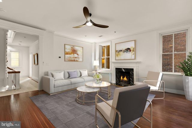 2137 R ST NW, Washington, DC 20008