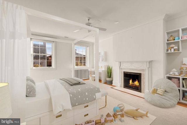 2137 R ST NW, Washington, DC 20008