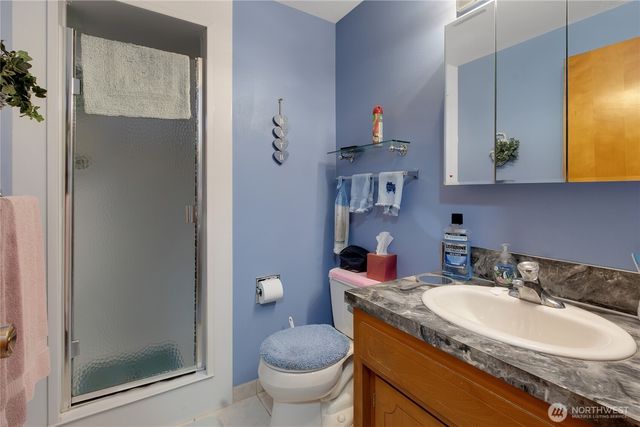 5242 N 10th Street, Tacoma, WA 98406