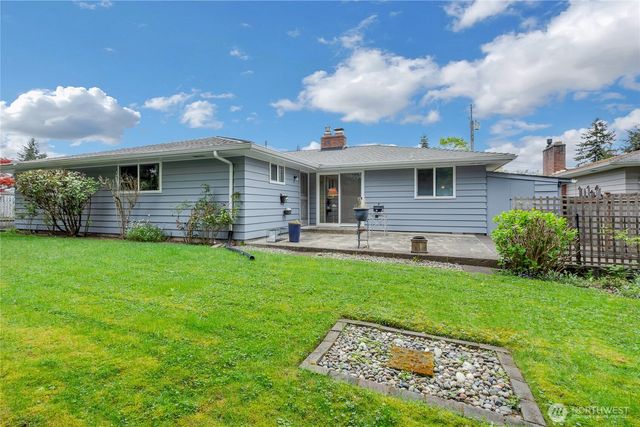 5242 N 10th Street, Tacoma, WA 98406
